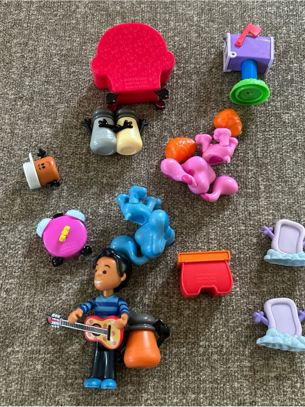 Blues Clues You Deluxe Playset Figures Lot of 15 Play Along Friends Set 2019 HTF